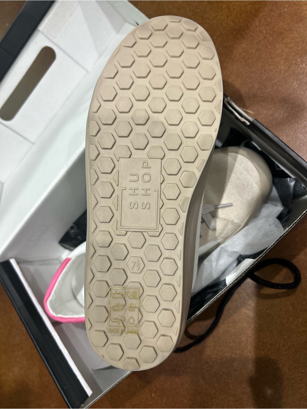 ShuShop NEW WITH TAGS White Sneakers with Pink Heel Accent - Picture 3 of 5